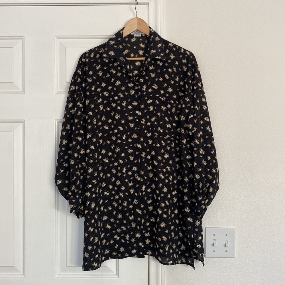 Vintage Express oversized button down floral tunic.